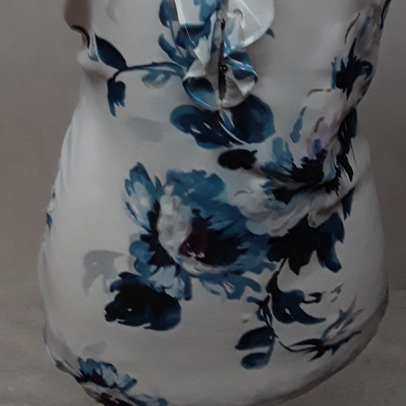 Floral Ruffle Women's Top - Blue and White - Picture 3 of 6